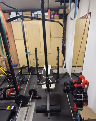 Palestra multifunzione con panca – Home Gym
