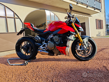 Ducati streetfighter V4S