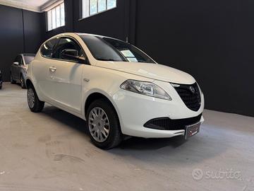 Lancia Ypsilon 0.9 TwinAir 85CV Metano