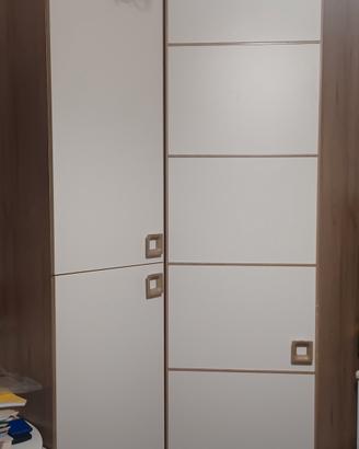 Armadio angolare Mondo Convenienza 