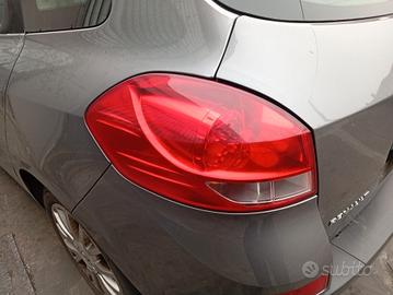 Fanale posteriore sx Renault Clio anno 2008 sw gra