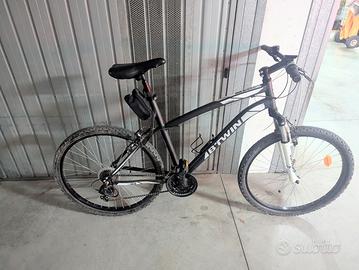 Mountain bike Btwin Rockeider 340