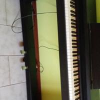 pianola Roland 