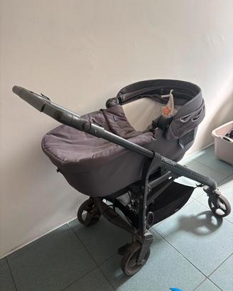 carrozzina/passeggino /trio