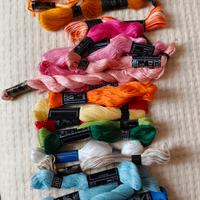 Filo da ricamo a mano e a macco