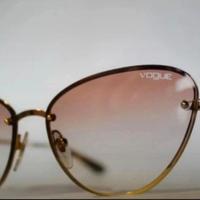 occhiali da sole Vogue 