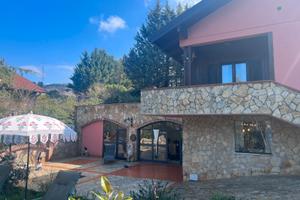 Villa in località pian cardillo