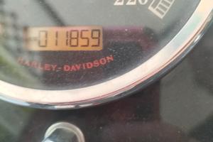 Harley-Davidson Softail Custom - 2011