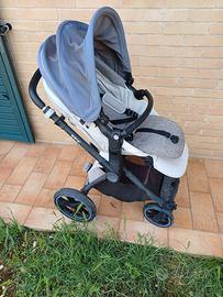 Passeggino trio Jané con base isofix girevole
