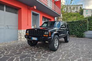 Jeep Cherokee 2.5TD 