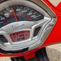 Piaggio Vespa 300 GTS - 2014
