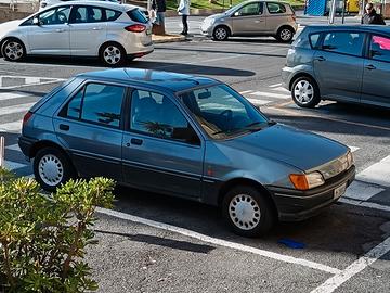 Ford fiesta ghia