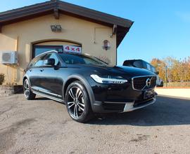 VOLVO V90 CROSS COUNTRY D4 AWD 48.000 KM!