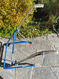 Deambulatore girello