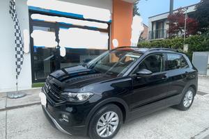Volkswagen T-Cross 1.0 benzina neo patentati