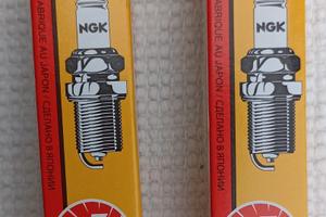 Candele per moto e scooter NGK DPR7EA-9