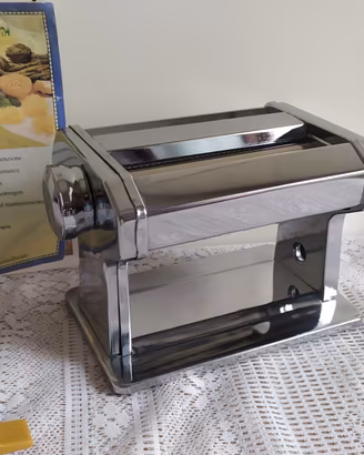 MACCHINA PER LA PASTA MANUALE 