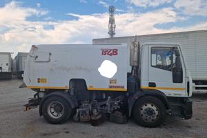 IVECO EUROCARGO 120E18 - SPAZZATRICE