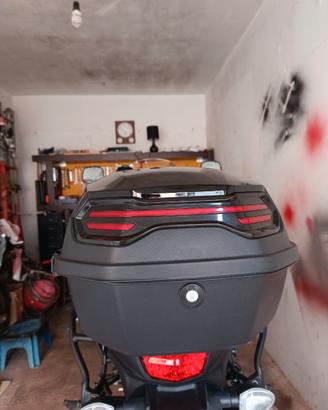 Bauletto per moto e scooter