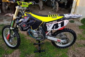 Suzuky RM 125 come NUOVA 2000