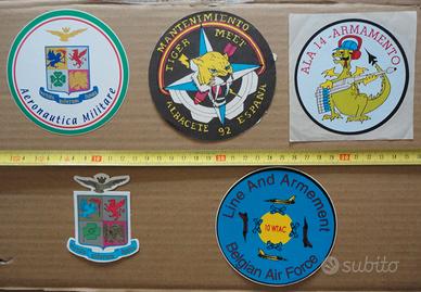 16 Litografie, 5 adesivi Aeronautica militare