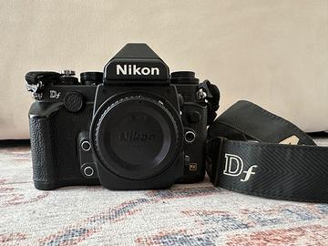 Nikon DF