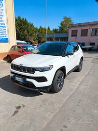 Jeep Compass 4XE 80° Anniversario