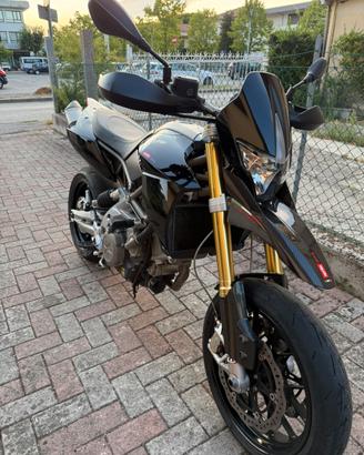 Aprilia dorsoduro 750