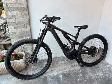 Ebike specialized turbo levo carbon 2024