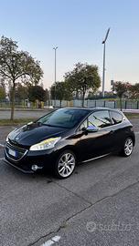 Peugeot 208 1.6hdi