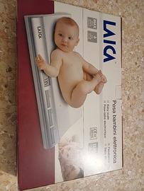 Bilancia pesaneonati Laica fino a 20 kg.