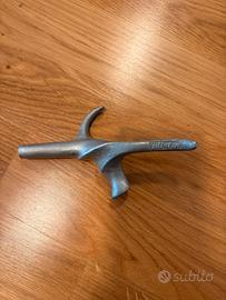 2 Impugnature fioretto scherma