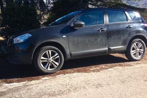 Nissan quasquai 2011