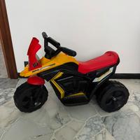 Moto bimbo 3 anni
