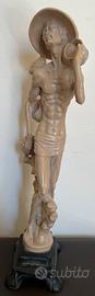 statua e corno stile orientale vintage