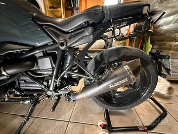 AKRAPOVIC Bmw RNineT omologato E3 E4