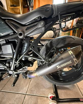 AKRAPOVIC Bmw RNineT omologato E3 E4
