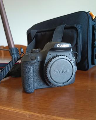 Canon EOS 2000D