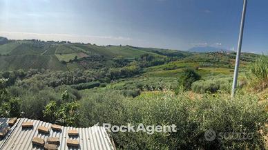 TERRACIELO IN CONTRADA PIANA, FRANCAVILLA
