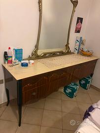 Comò vintage legno con piano in marmo e specchiera
