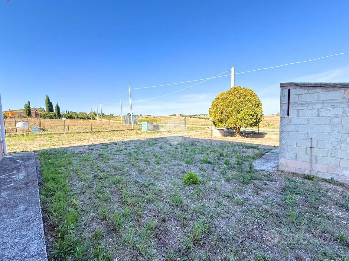 RUSTICO A MONTENERO DI BISACCIA - Vista 5