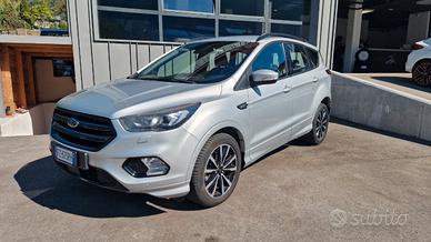 Ford Kuga 4X4 2.0 tdci ST-Line s&s awd 150cv power