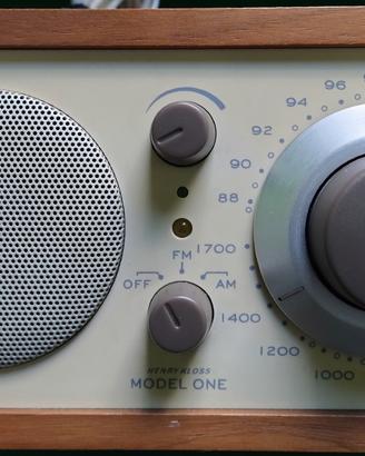 Radio Tivoli model one