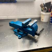 Morsa da banco professionale (made in Italy)