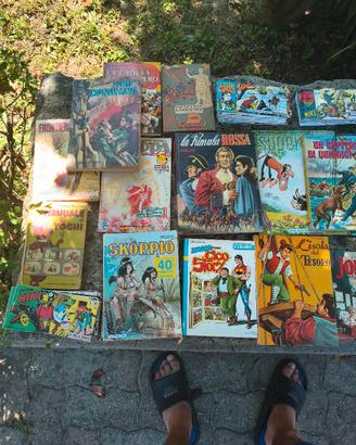 libri ,fumetti e inciclopedie di tutti i generi