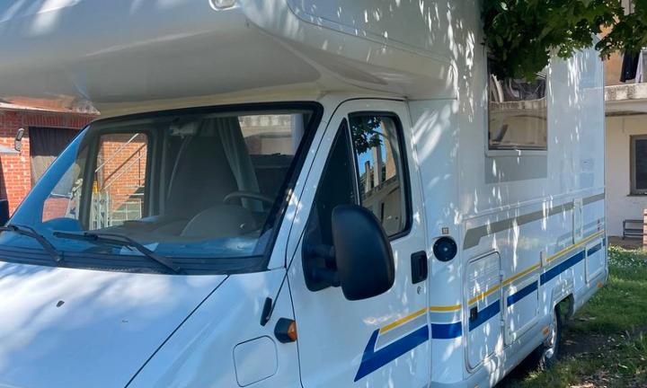 Burstner A572-2 Mansardato