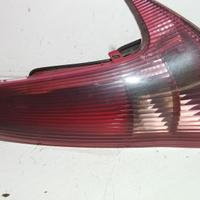 STOP FANALE POSTERIORE DESTRO PEUGEOT 206 S. Wagon