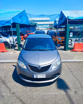 Lancia Ypsilon 1.2 69 CV 5 porte GPL Ecochic Gold