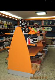 Arredamento  per Negozio colore Blu e Arancio