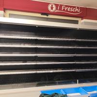 Vetrina refrigerante a murale marca Oscartielle